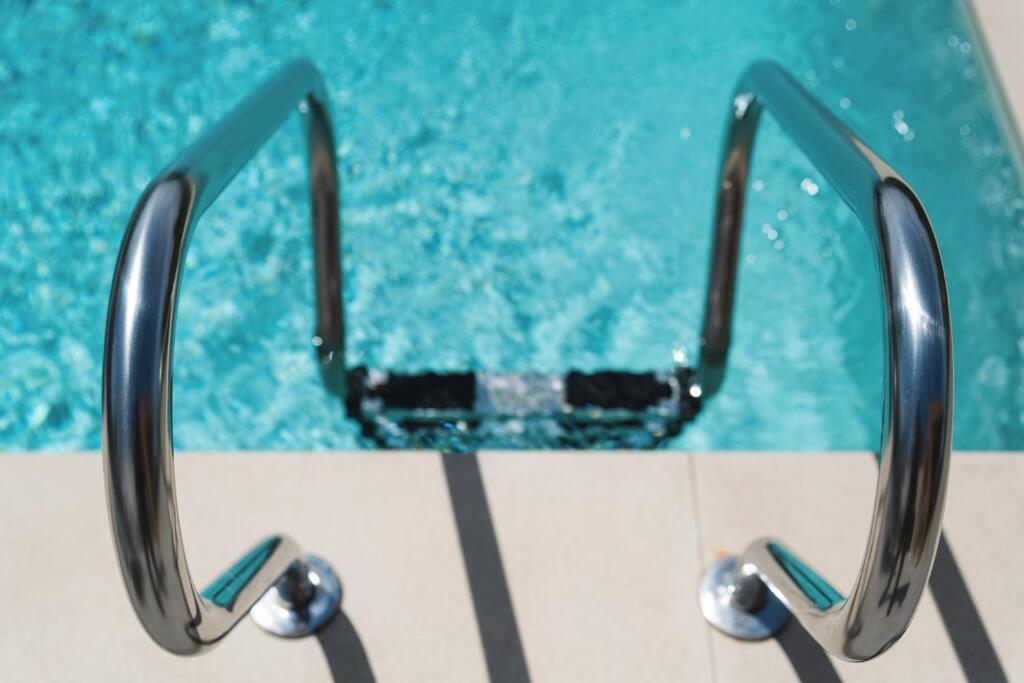 Amare Chania Luxury Residence Stérnai Екстериор снимка